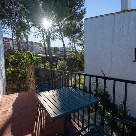 Holiday home Maison Vue Mer Avec Parking & Velos Electriques Banyuls-sur-Mer